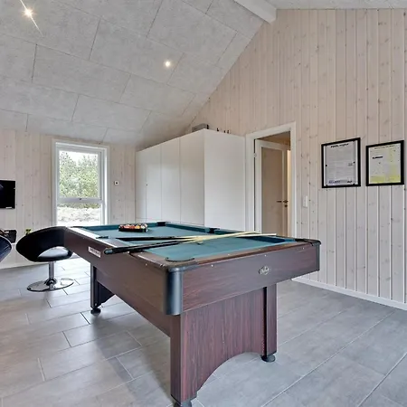 펜션 Hwithoveth - 1-4km From The Sea By Interhome Blåvand